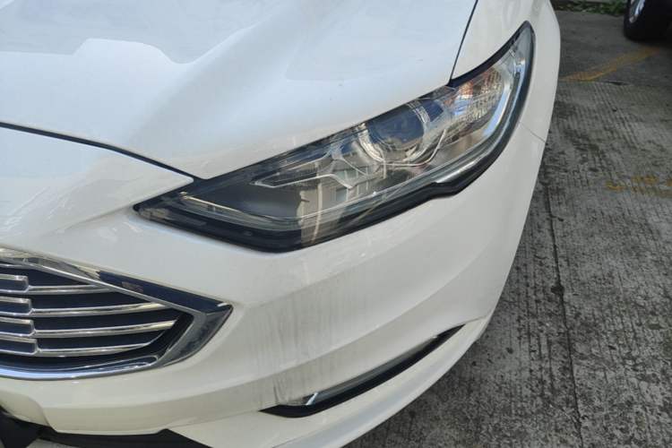 Used Ford Mondeo 2017 EcoBoost 180 Stylish Model Left Front Headlight
