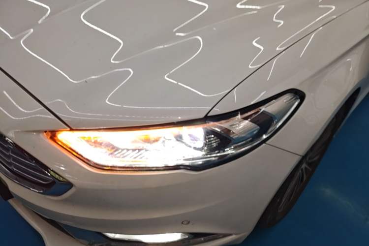 Used Ford Mondeo 2017 EcoBoost 180 Luxury Model Left Front Headlight