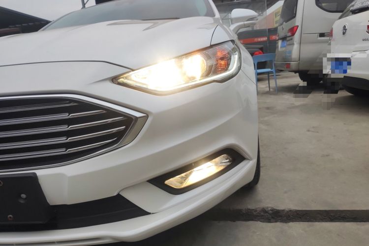Used Ford Mondeo 2017 EcoBoost 180 Stylish Model Left Front Headlight