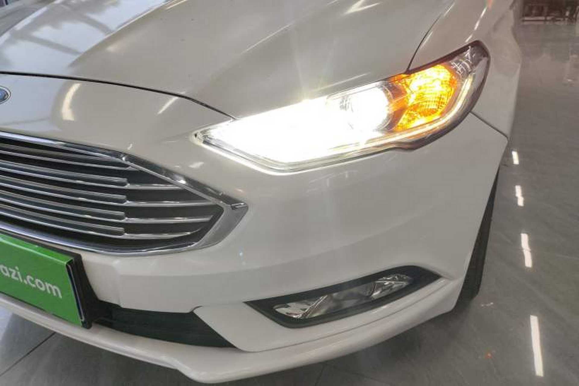 Used Ford Mondeo 2017 EcoBoost 180 Stylish Model Left Front Headlight