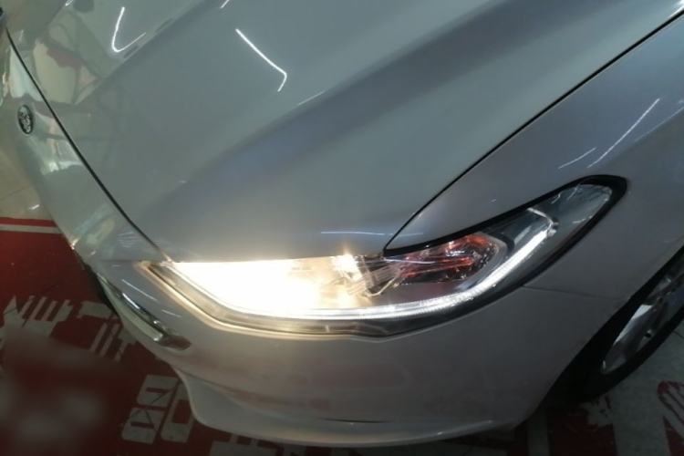 Used Ford Mondeo 2017 EcoBoost 180 Stylish Model Left Front Headlight