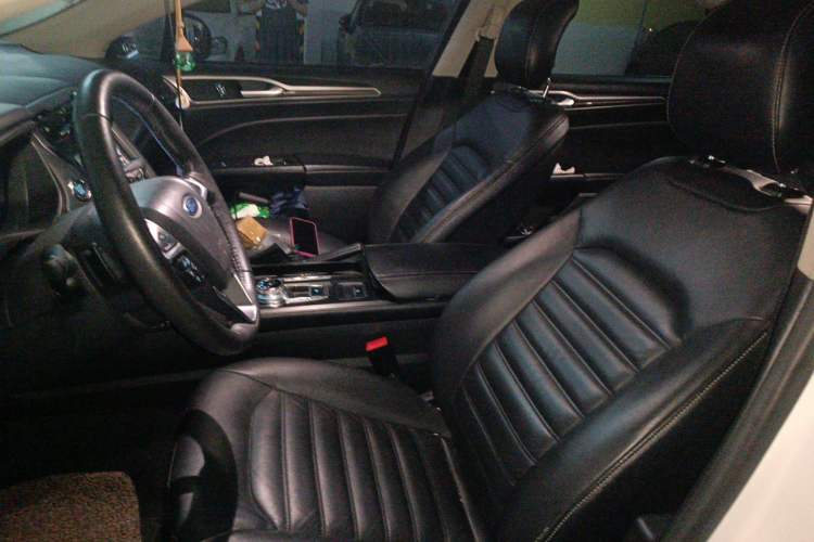 Used Ford Mondeo 2017 EcoBoost 180 Stylish Model Left Front Seat