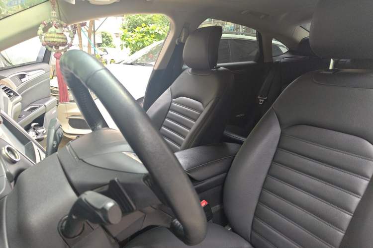 Used Ford Mondeo 2017 EcoBoost 200 Stylish Model Left Front Seat
