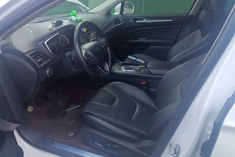 Used Ford Mondeo 2017 EcoBoost 245 Luxury Sport Model Left Front Seat