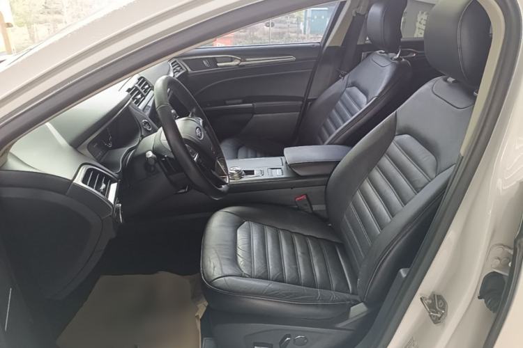 Used Ford Mondeo 2017 EcoBoost 180 Stylish Model Left Front Seat