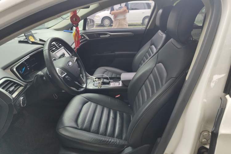 Used Ford Mondeo 2017 EcoBoost 180 Luxury Model Left Front Seat
