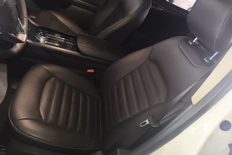 Used Ford Mondeo 2017 Restyled EcoBoost 180 Luxury Version Left Front Seat