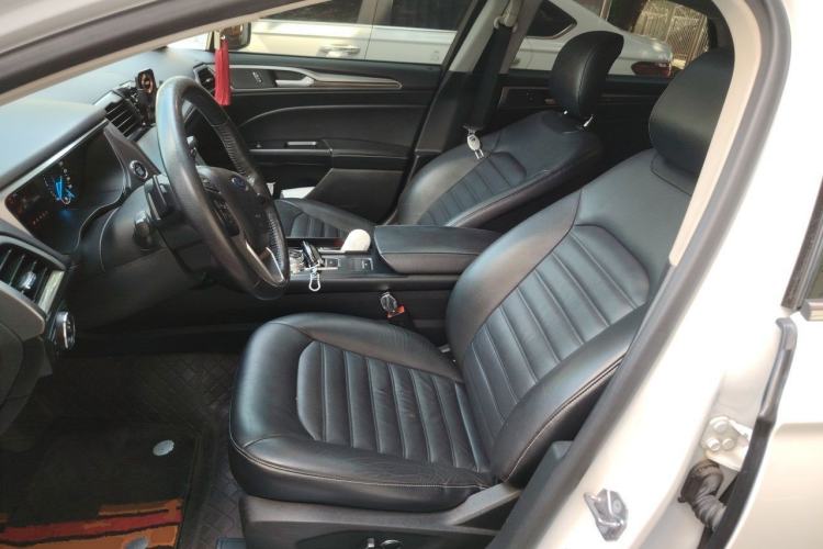 Used Ford Mondeo 2017 EcoBoost 200 Stylish Model Left Front Seat
