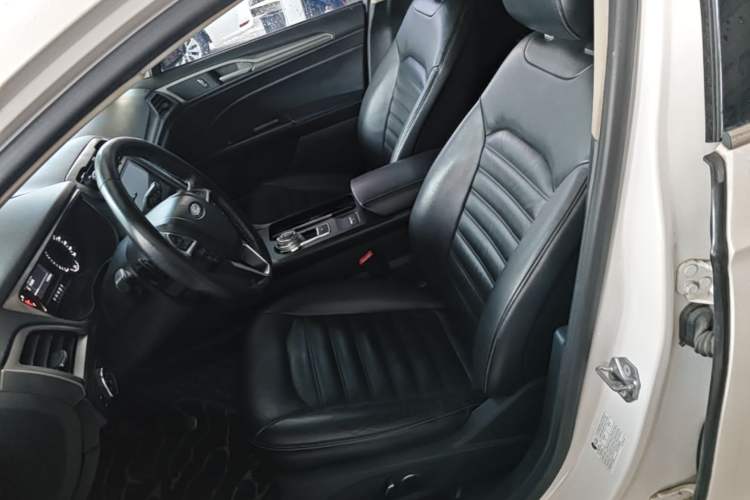 Used Ford Mondeo 2017 EcoBoost 180 Stylish Model Left Front Seat