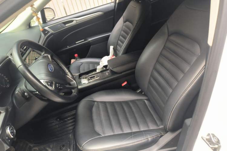 Used Ford Mondeo 2017 EcoBoost 180 Stylish Model Left Front Seat