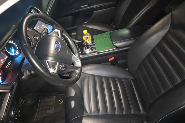Used Ford Mondeo 2017 EcoBoost 180 Stylish Model Left Front Seat