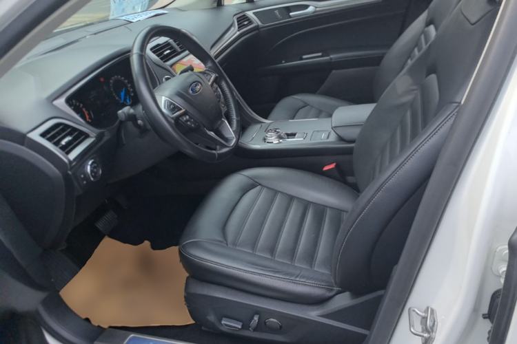 Used Ford Mondeo 2017 EcoBoost 200 Stylish Model Left Front Seat