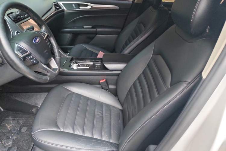 Used Ford Mondeo 2017 EcoBoost 180 Luxury Model Left Front Seat