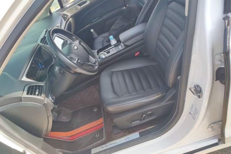 Used Ford Mondeo 2017 EcoBoost 180 Stylish Model Left Front Seat