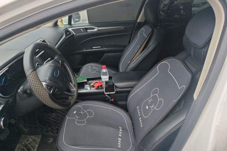 Used Ford Mondeo 2017 EcoBoost 200 Luxury Model Left Front Seat