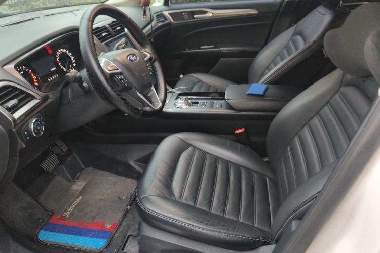 Used Ford Mondeo 2017 EcoBoost 180 Stylish Model Left Front Seat