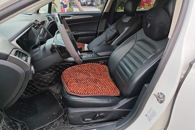 Used Ford Mondeo 2017 EcoBoost 180 Stylish Model Left Front Seat