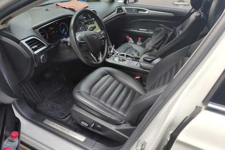 Used Ford Mondeo 2017 EcoBoost 180 Stylish Model Left Front Seat