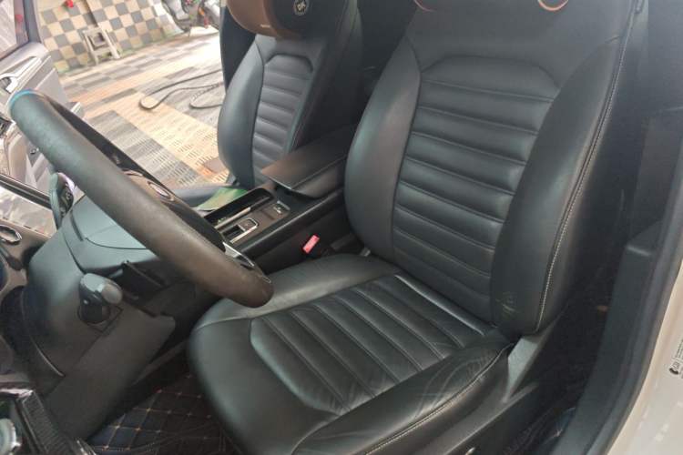Used Ford Mondeo 2017 EcoBoost 180 Stylish Model Left Front Seat