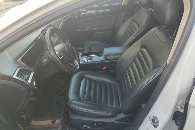 Used Ford Mondeo 2017 EcoBoost 180 Stylish Model Left Front Seat