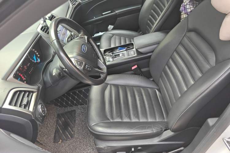 Used Ford Mondeo 2017 EcoBoost 180 Stylish Model Left Front Seat