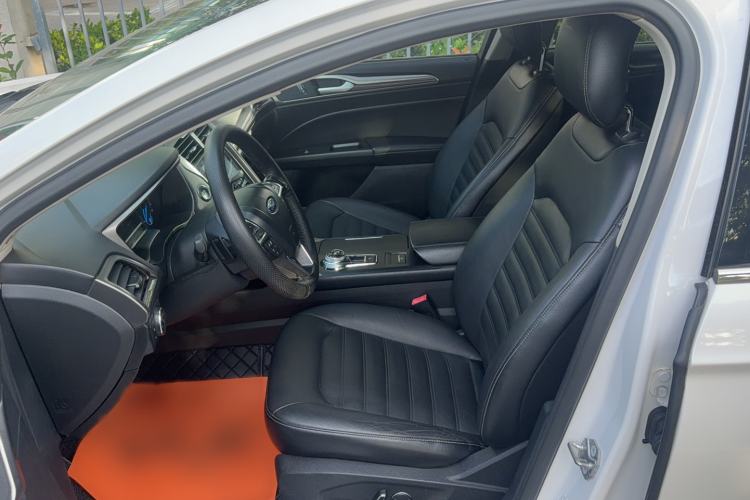 Used Ford Mondeo 2017 EcoBoost 180 Stylish Model Left Front Seat