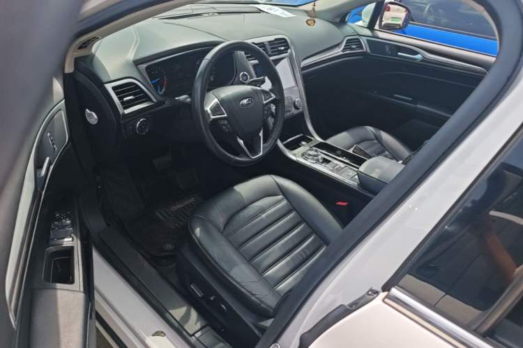 Used Ford Mondeo 2017 Facelifted EcoBoost 180 Fashion Edition Left Front Seat