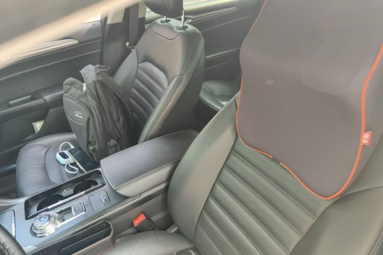 Used Ford Mondeo 2017 EcoBoost 180 Stylish Model Left Front Seat