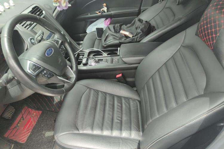 Used Ford Mondeo 2017 EcoBoost 180 Luxury Model Left Front Seat