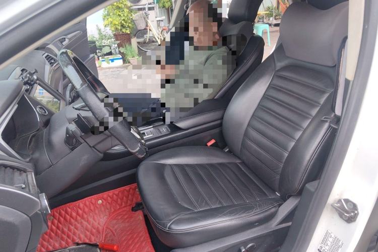Used Ford Mondeo 2017 EcoBoost 180 Luxury Model Left Front Seat