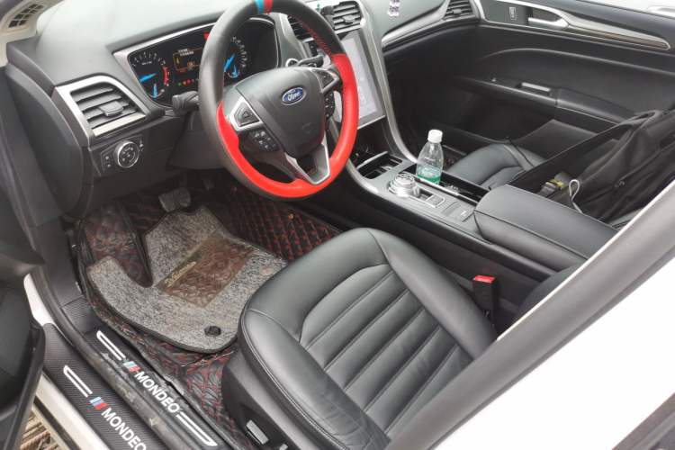 Used Ford Mondeo 2017 EcoBoost 200 Stylish Model Left Front Seat