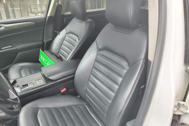 Used Ford Mondeo 2017 EcoBoost 180 Stylish Model Left Front Seat