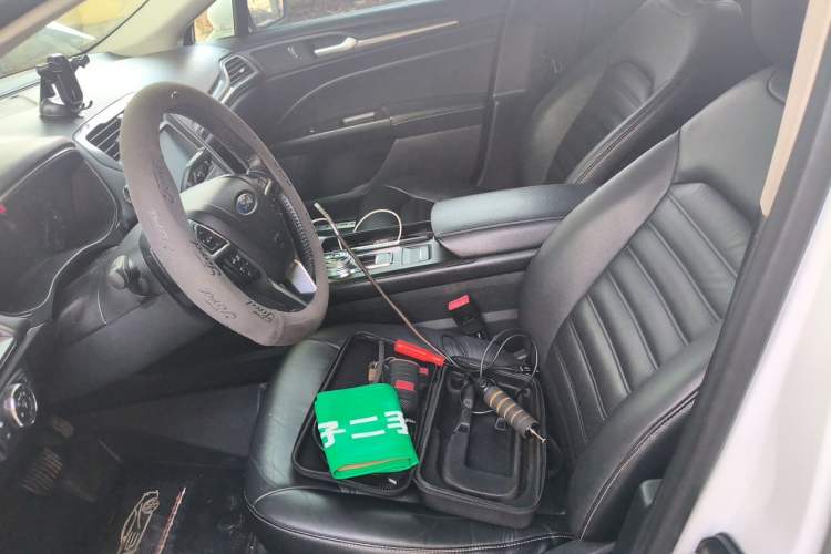 Used Ford Mondeo 2017 EcoBoost 180 Stylish Model Left Front Seat
