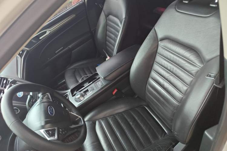 Used Ford Mondeo 2017 EcoBoost 180 Stylish Model Left Front Seat