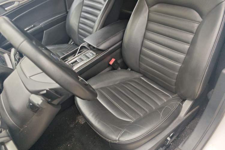 Used Ford Mondeo 2017 EcoBoost 180 Stylish Model Left Front Seat