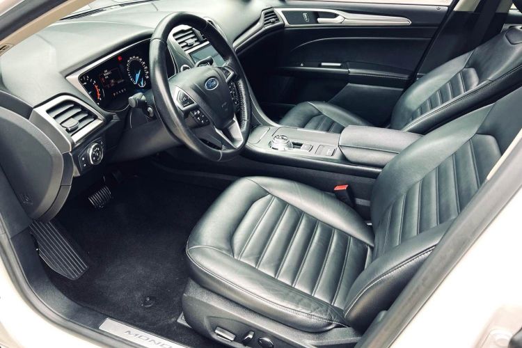 Used Ford Mondeo 2017 EcoBoost 180 Stylish Model Left Front Seat