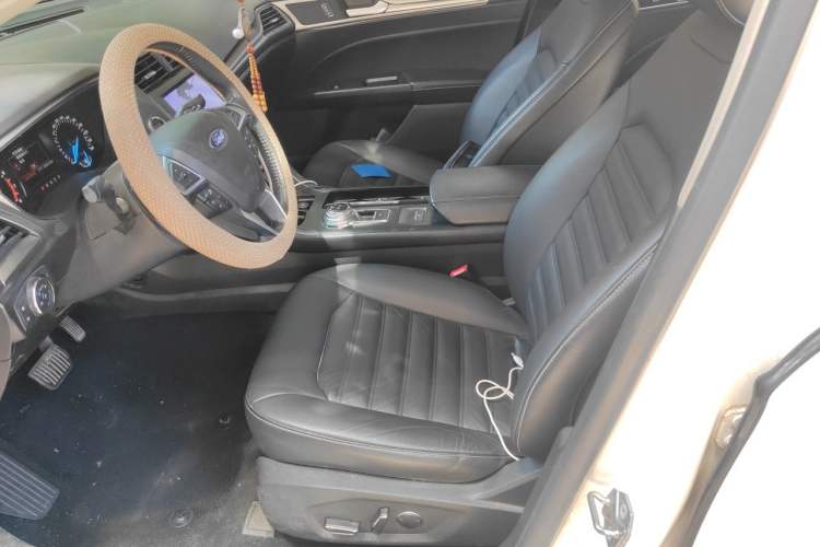 Used Ford Mondeo 2017 EcoBoost 180 Stylish Model Left Front Seat