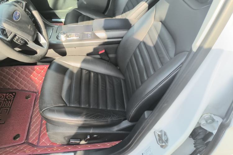 Used Ford Mondeo 2017 EcoBoost 180 Stylish Model Left Front Seat