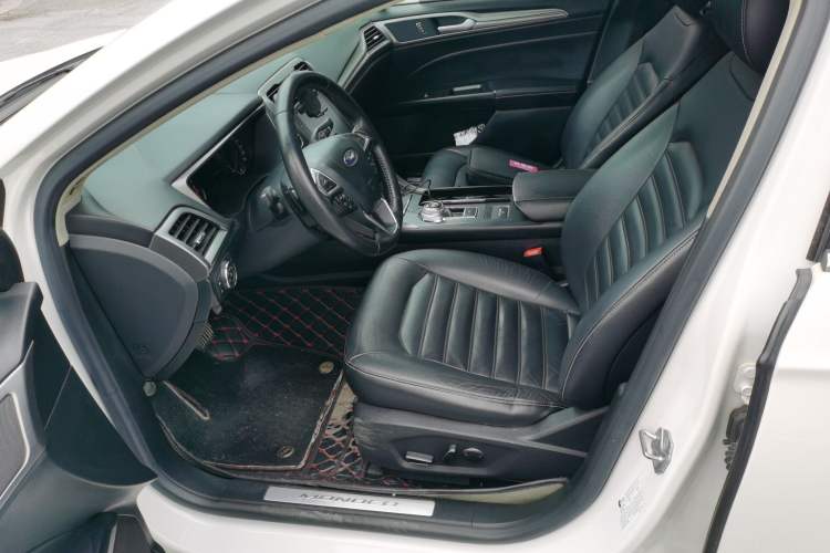Used Ford Mondeo 2017 Facelifted EcoBoost 180 Fashion Edition Left Front Seat