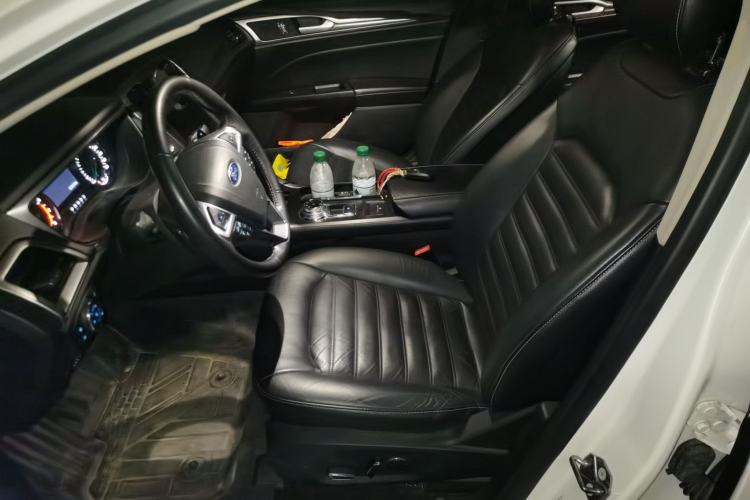 Used Ford Mondeo 2017 EcoBoost 200 Stylish Model Left Front Seat