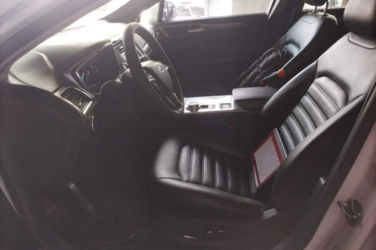 Used Ford Mondeo 2017 EcoBoost 180 Luxury Model Left Front Seat