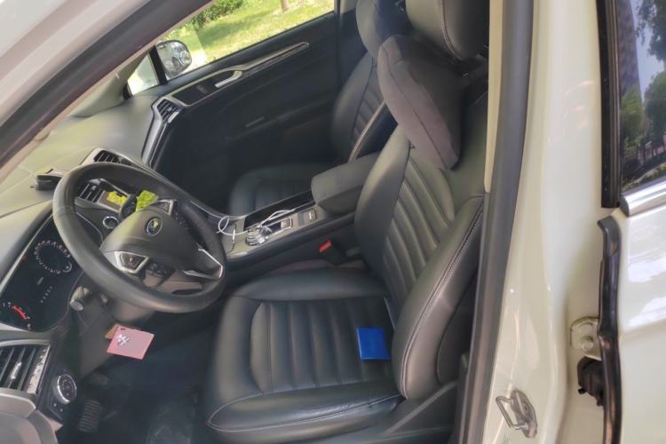 Used Ford Mondeo 2017 EcoBoost 180 Stylish Model Left Front Seat