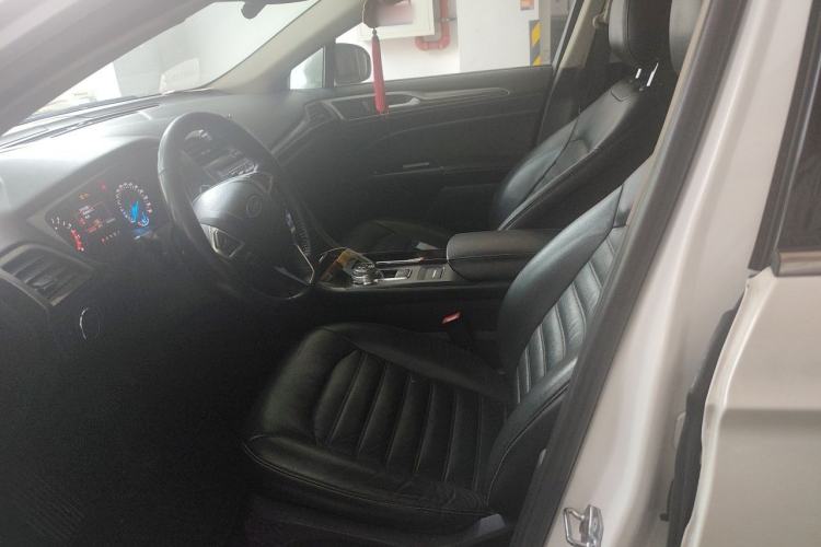Used Ford Mondeo 2017 EcoBoost 180 Stylish Model Left Front Seat