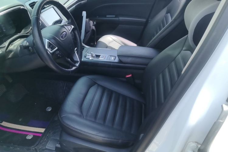 Used Ford Mondeo 2017 EcoBoost 180 Luxury Model Left Front Seat