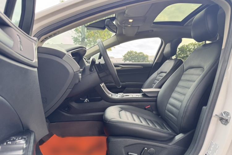 Used Ford Mondeo 2017 Facelifted EcoBoost 180 Fashion Edition Left Front Seat