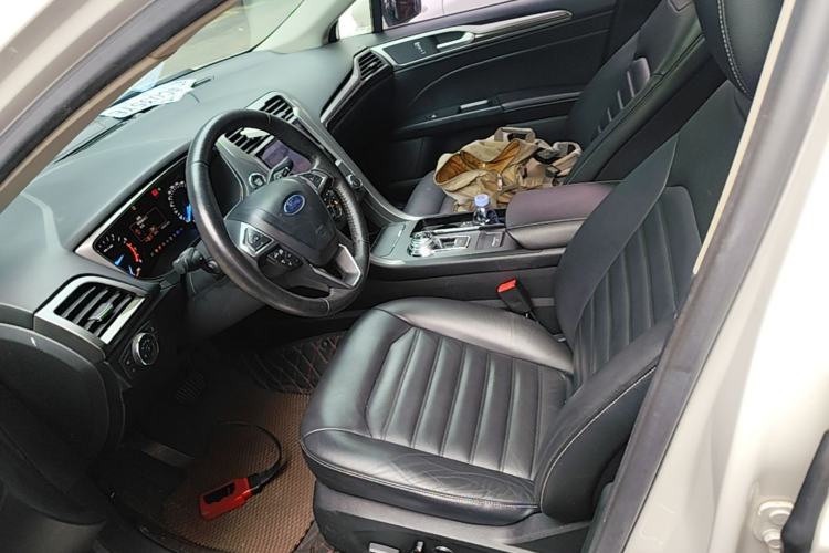 Used Ford Mondeo 2017 EcoBoost 180 Stylish Model Left Front Seat