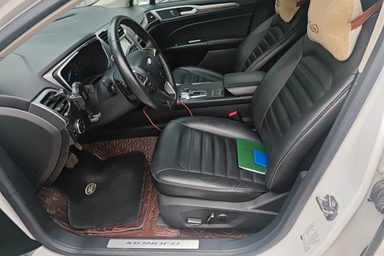 Used Ford Mondeo 2017 EcoBoost 180 Luxury Model Left Front Seat