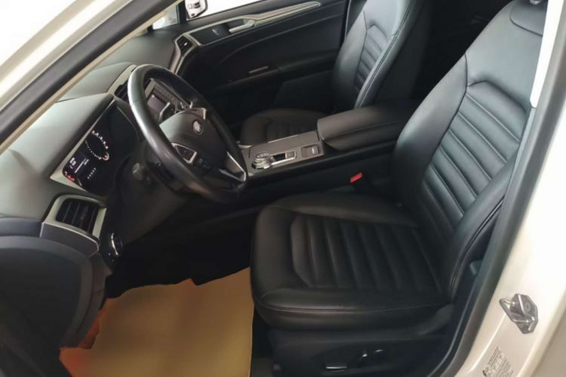 Used Ford Mondeo 2017 EcoBoost 200 Stylish Model Left Front Seat