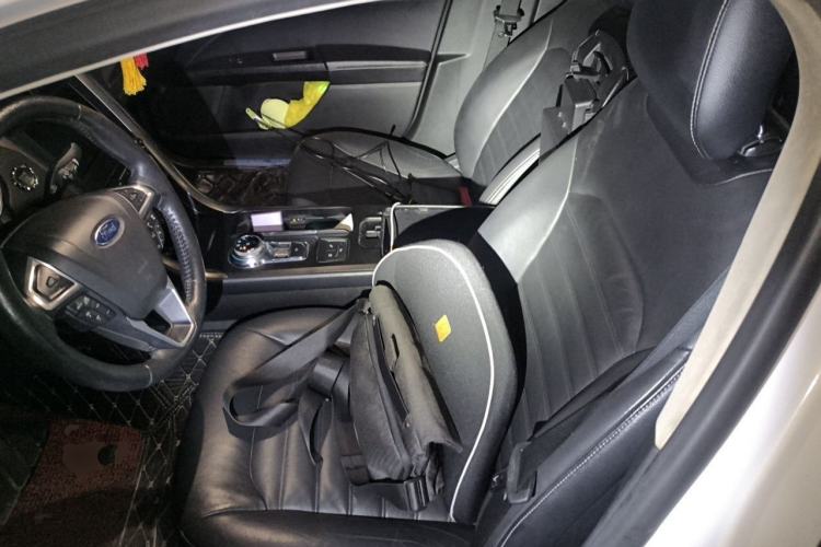 Used Ford Mondeo 2017 2.0L HEV Zhihao Model Left Front Seat