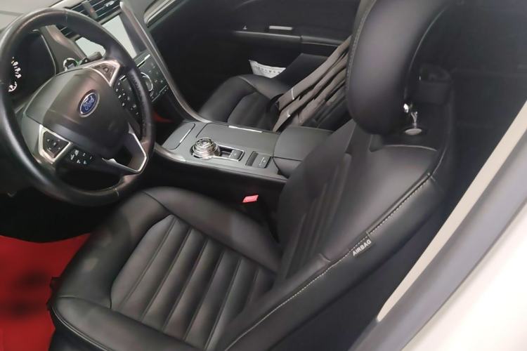 Used Ford Mondeo 2017 EcoBoost 180 Stylish Model Left Front Seat